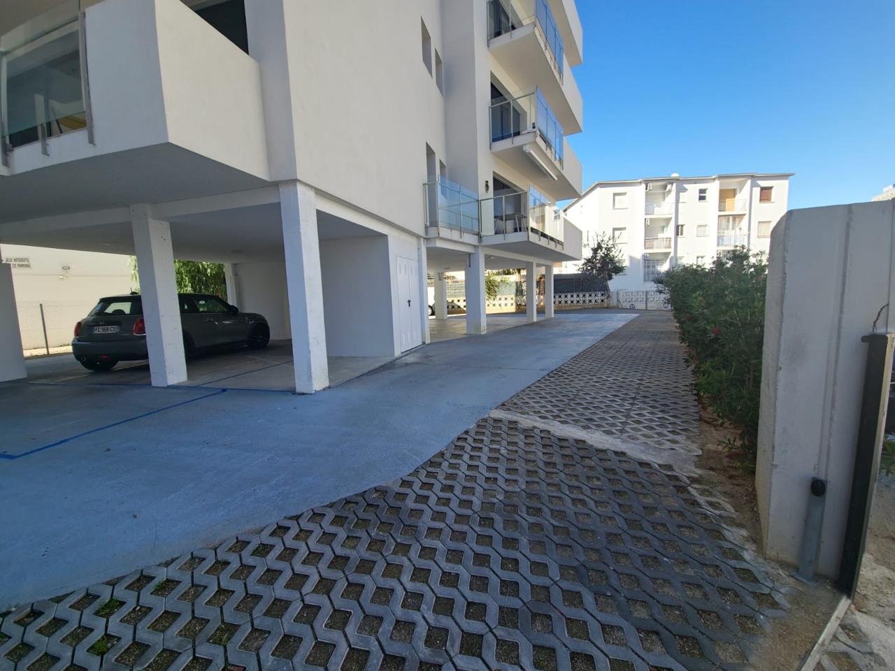 2 Bed, 1 Bath, ApartmentFor Sale, Roses, Girona, 17480