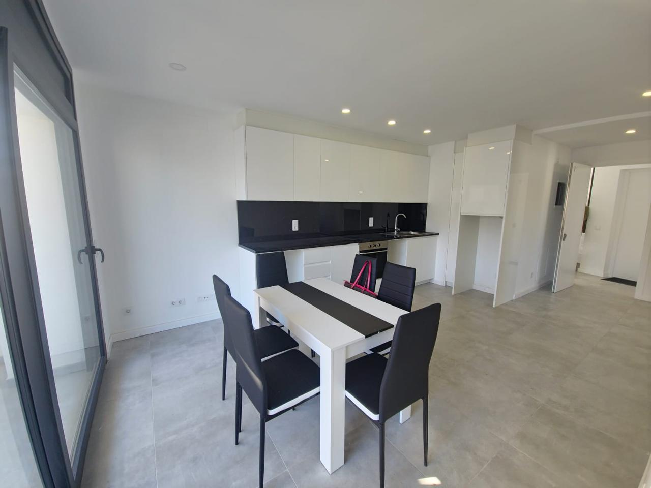 2 Bed, 1 Bath, ApartmentFor Sale, Roses, Girona, 17480