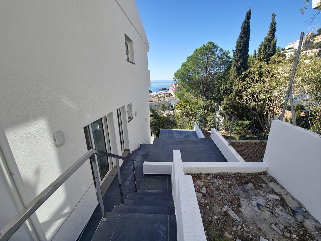 4 Bed, 3 Bath, HouseFor Sale, Roses, Girona, 17480