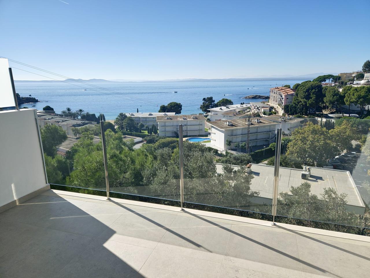 4 Bed, 3 Bath, HouseFor Sale, Roses, Girona, 17480