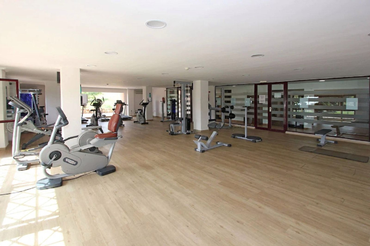 2 Bed, 2 Bath, ApartmentFor Sale, Elviria, Malaga