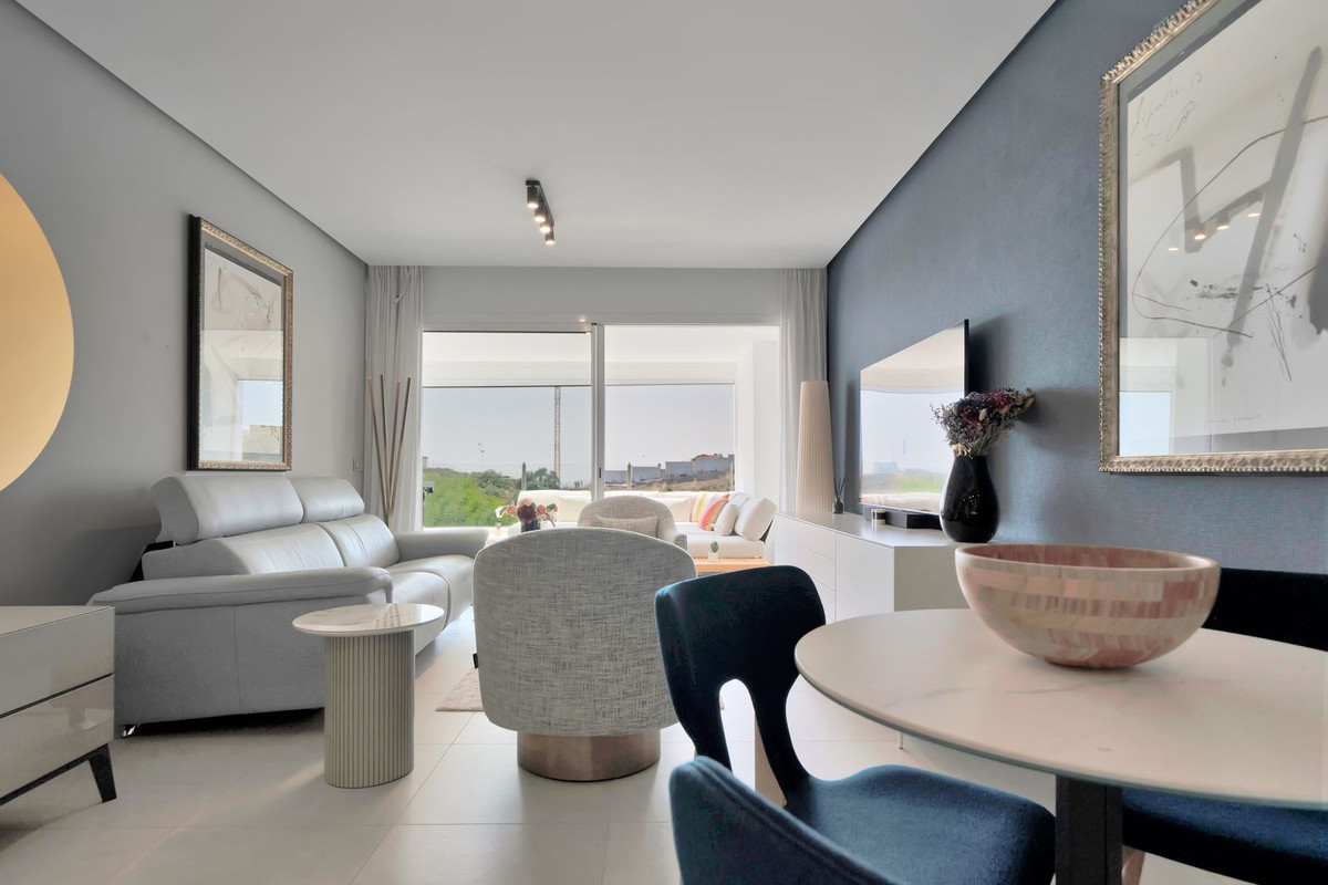 3 Bed, 3 Bath, ApartmentFor Sale, Los Monteros, Malaga