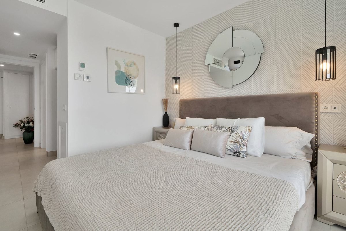 3 Bed, 3 Bath, ApartmentFor Sale, Los Monteros, Malaga