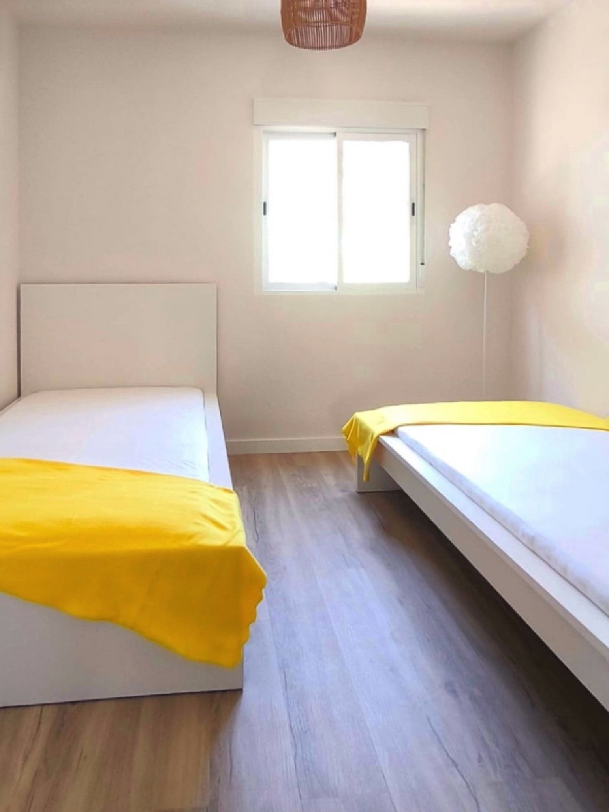 3 Bed, 2 Bath, ApartmentFor Sale, Calahonda, Malaga