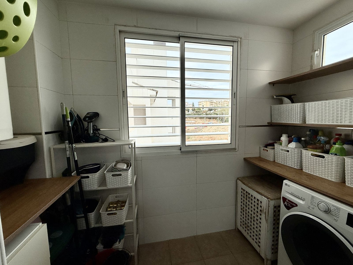 3 Bed, 2 Bath, ApartmentFor Sale, La Cala de Mijas, Malaga