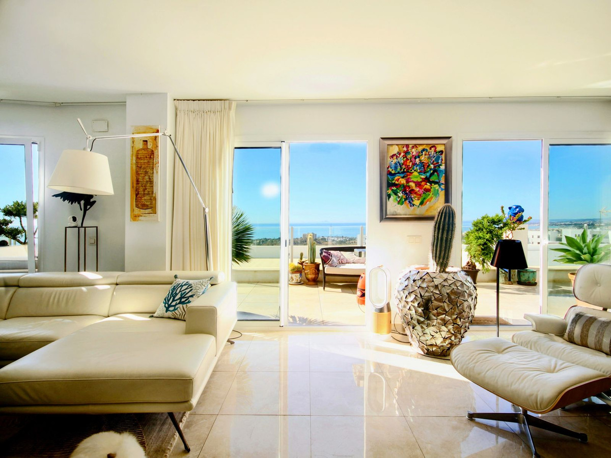 2 Bed, 2 Bath, ApartmentFor Sale, Los Monteros, Malaga 2 Bed, 2 Bath, ApartmentFor Sale, Los Monteros, Malaga