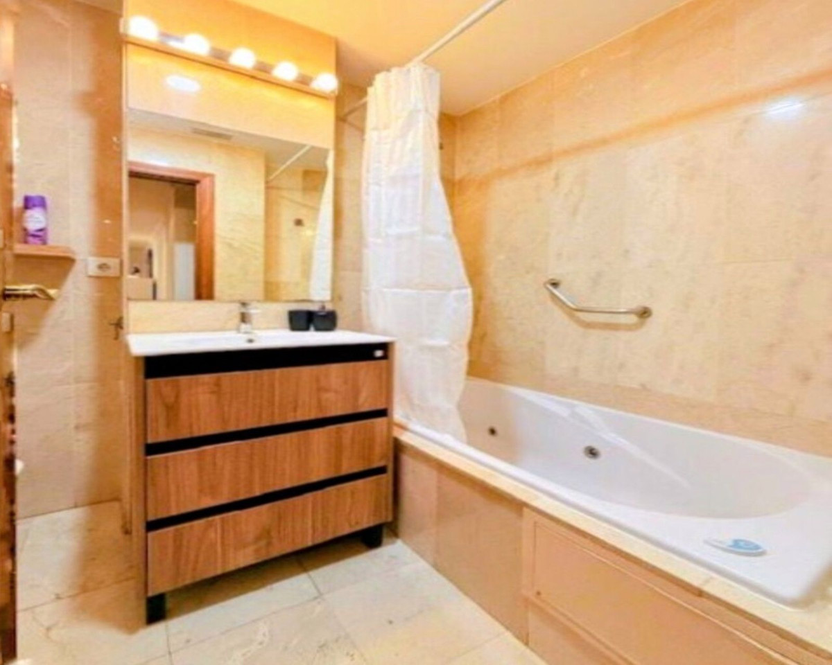 2 Bed, 1 Bath, ApartmentFor Sale, Malaga, Malaga 2 Bed, 1 Bath, ApartmentFor Sale, Malaga, Malaga