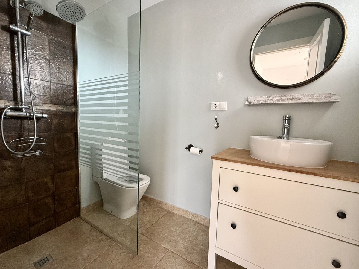 6 Bed, 4 Bath, HouseFor Sale, Fuengirola, Malaga 6 Bed, 4 Bath, HouseFor Sale, Fuengirola, Malaga