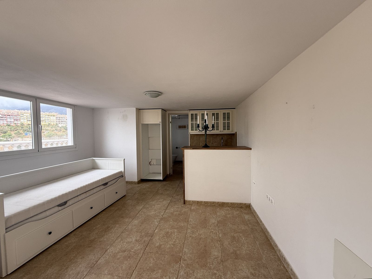 6 Bed, 4 Bath, HouseFor Sale, Fuengirola, Malaga 6 Bed, 4 Bath, HouseFor Sale, Fuengirola, Malaga