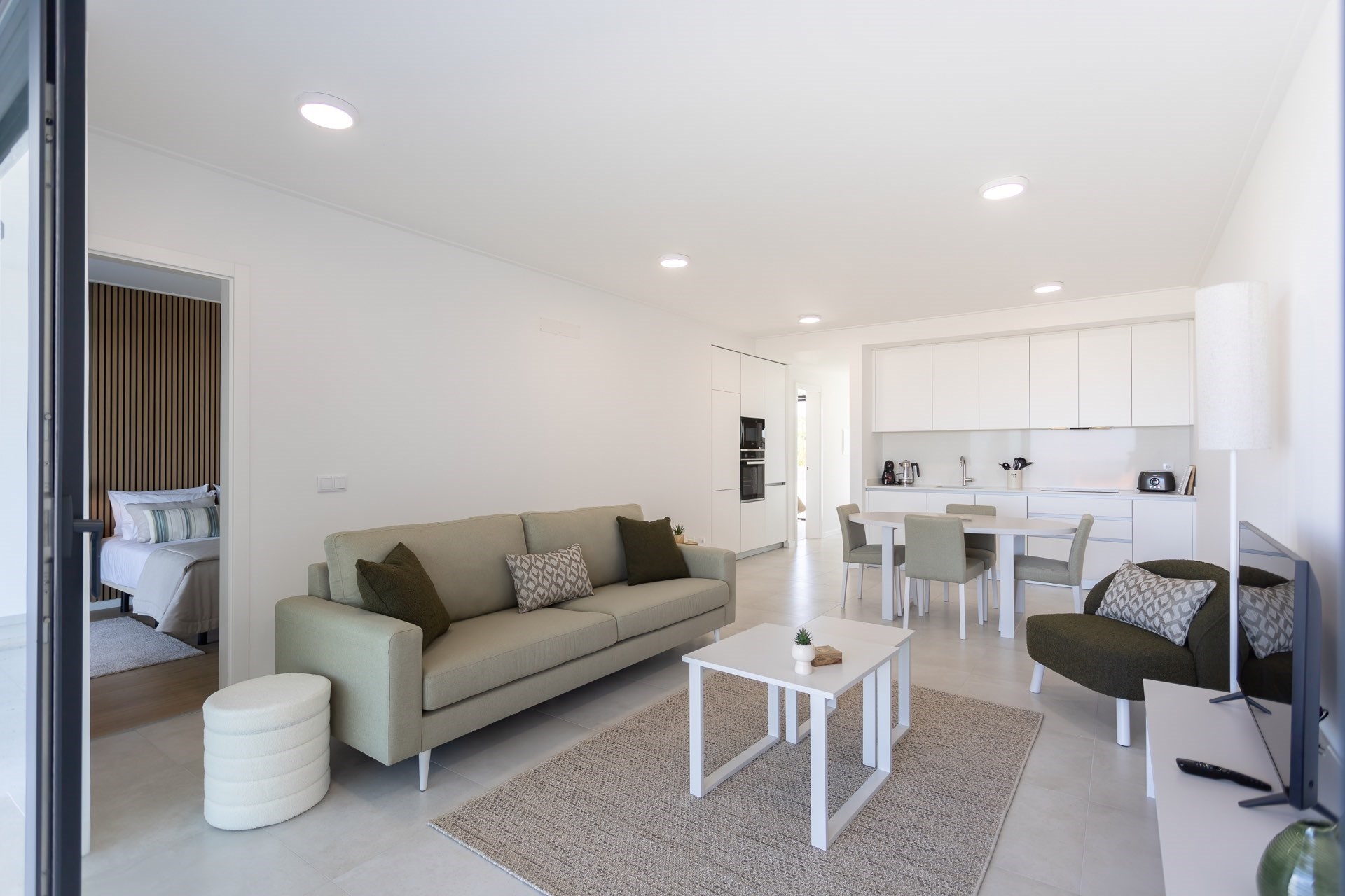 2 Bed, 2 Bath, ApartmentFor Sale, Nazaré, Leiria, 2450-000