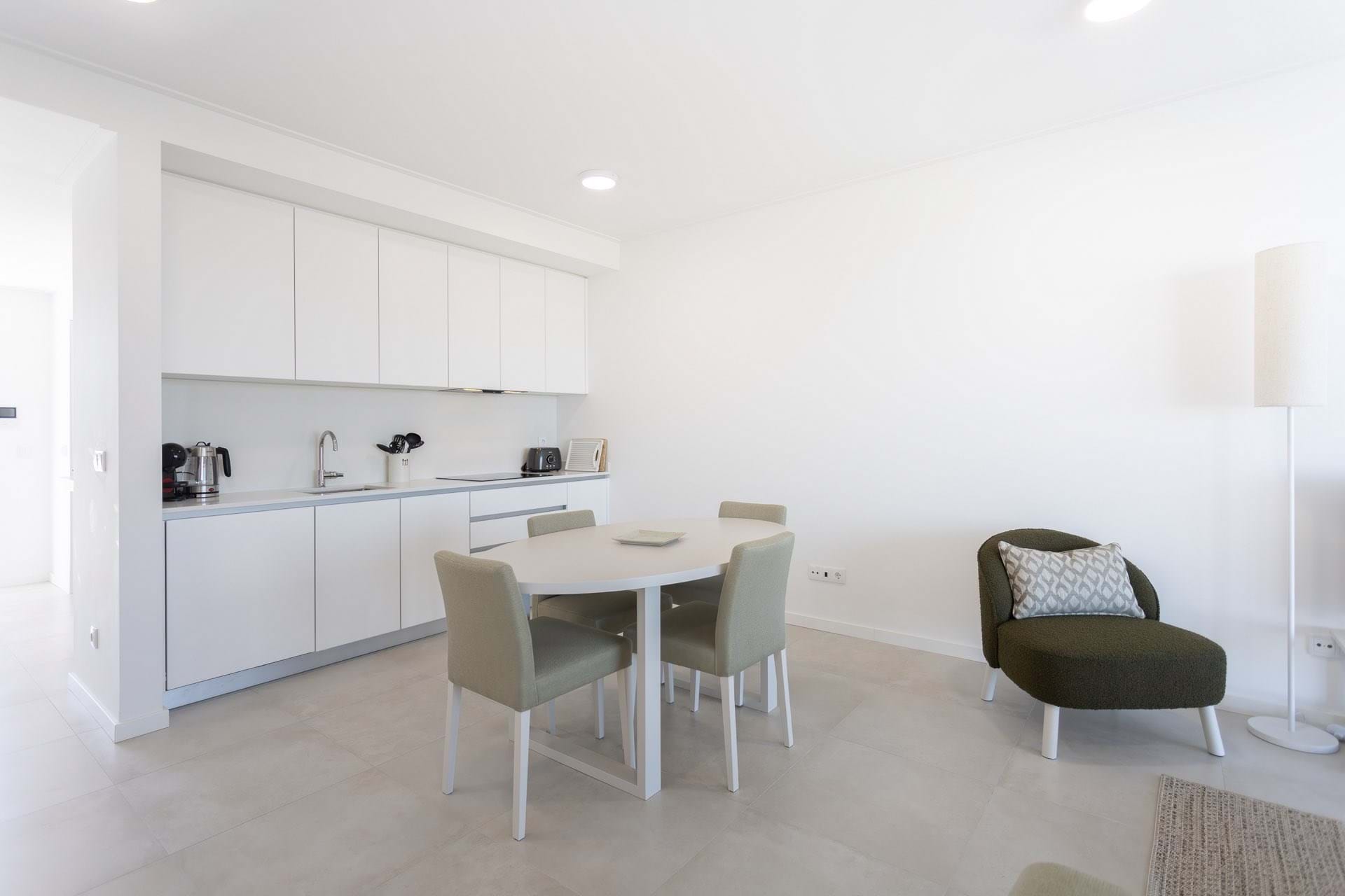 2 Bed, 2 Bath, ApartmentFor Sale, Nazaré, Leiria, 2450-000