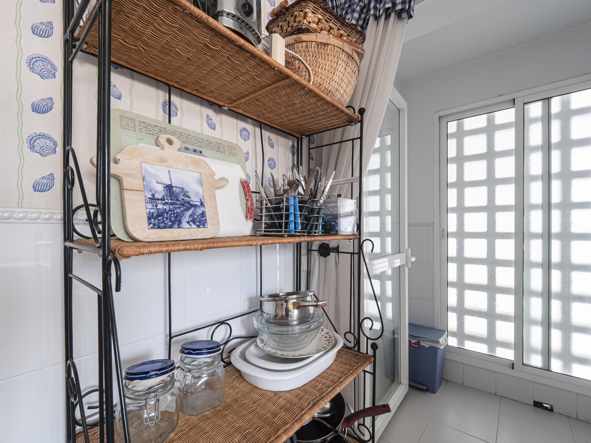 2 Bed, 2 Bath, ApartmentFor Sale, Puerto Banus, Malaga 2 Bed, 2 Bath, ApartmentFor Sale, Puerto Banus, Malaga