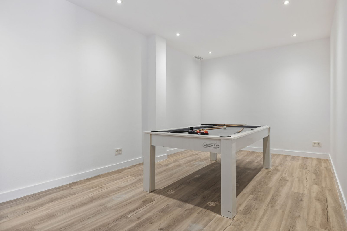 5 Bed, 5 Bath, HouseFor Sale, San Pedro de Alcantara, Malaga 5 Bed, 5 Bath, HouseFor Sale, San Pedro de Alcantara, Malaga