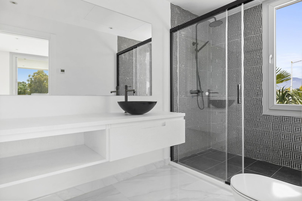 5 Bed, 5 Bath, HouseFor Sale, San Pedro de Alcantara, Malaga 5 Bed, 5 Bath, HouseFor Sale, San Pedro de Alcantara, Malaga