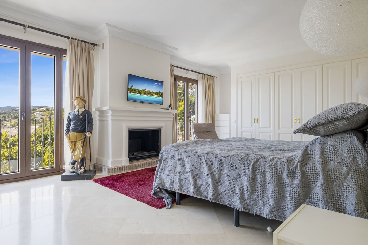 5 Bed, 4 Bath, HouseFor Sale, Benahavis, Malaga 5 Bed, 4 Bath, HouseFor Sale, Benahavis, Malaga