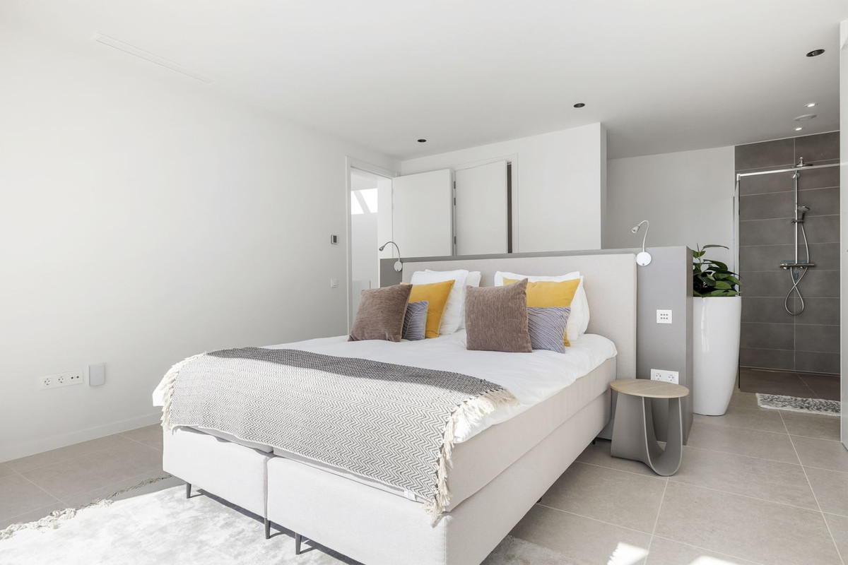 5 Bed, 5 Bath, HouseFor Sale, Benahavis, Malaga 5 Bed, 5 Bath, HouseFor Sale, Benahavis, Malaga