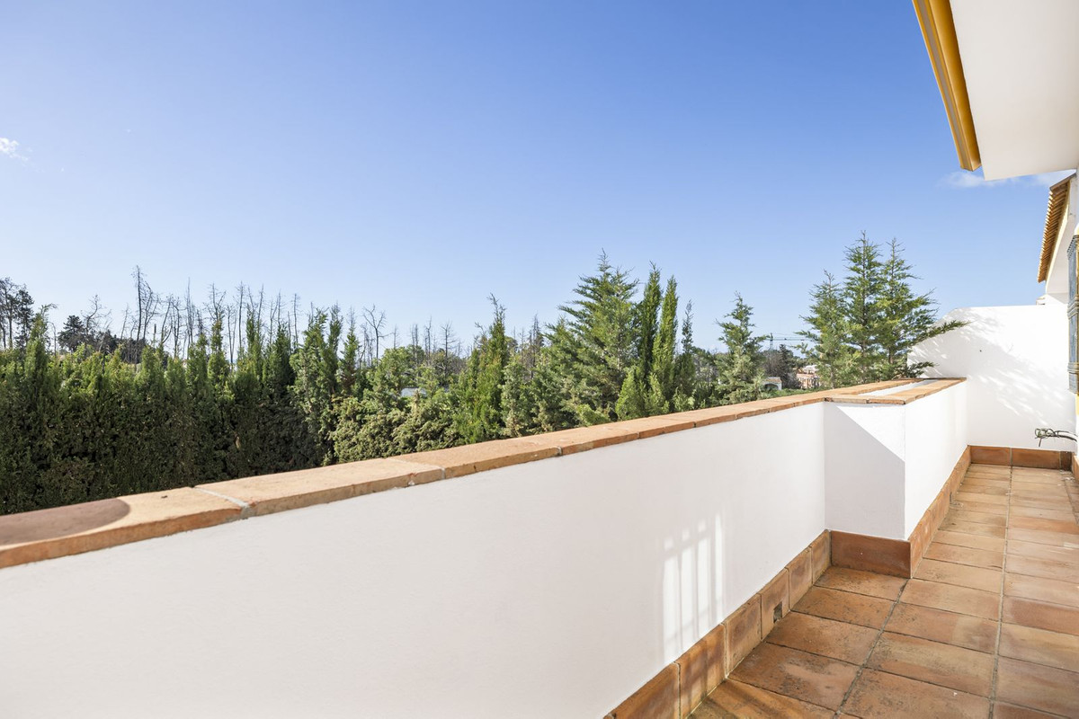 4 Bed, 3 Bath, HouseFor Sale, San Pedro de Alcantara, Malaga 4 Bed, 3 Bath, HouseFor Sale, San Pedro de Alcantara, Malaga