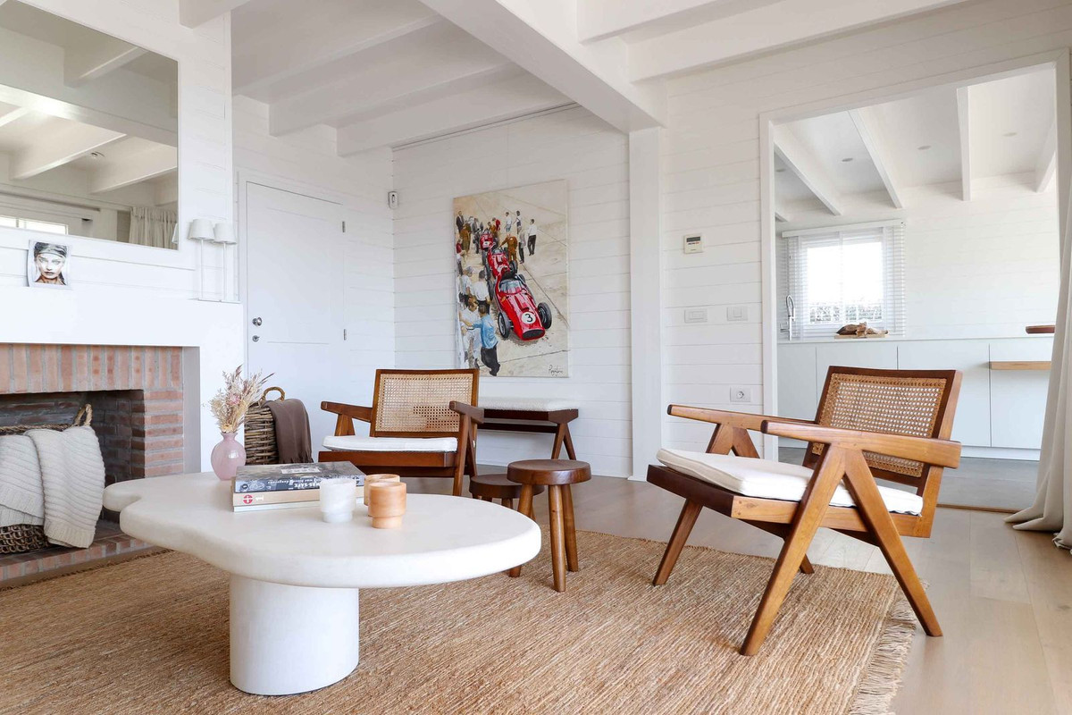 4 Bed, 2 Bath, HouseFor Sale, Benahavis, Malaga 4 Bed, 2 Bath, HouseFor Sale, Benahavis, Malaga