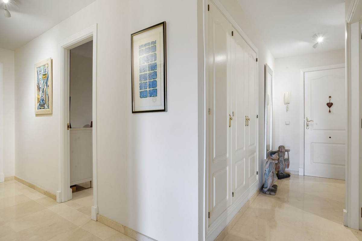 2 Bed, 2 Bath, ApartmentFor Sale, Guadalmina Alta, Malaga 2 Bed, 2 Bath, ApartmentFor Sale, Guadalmina Alta, Malaga