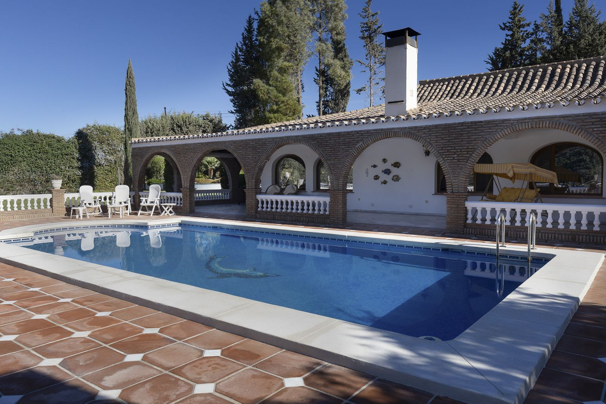 4 Bed, 3 Bath, HouseFor Sale, Coin, Malaga