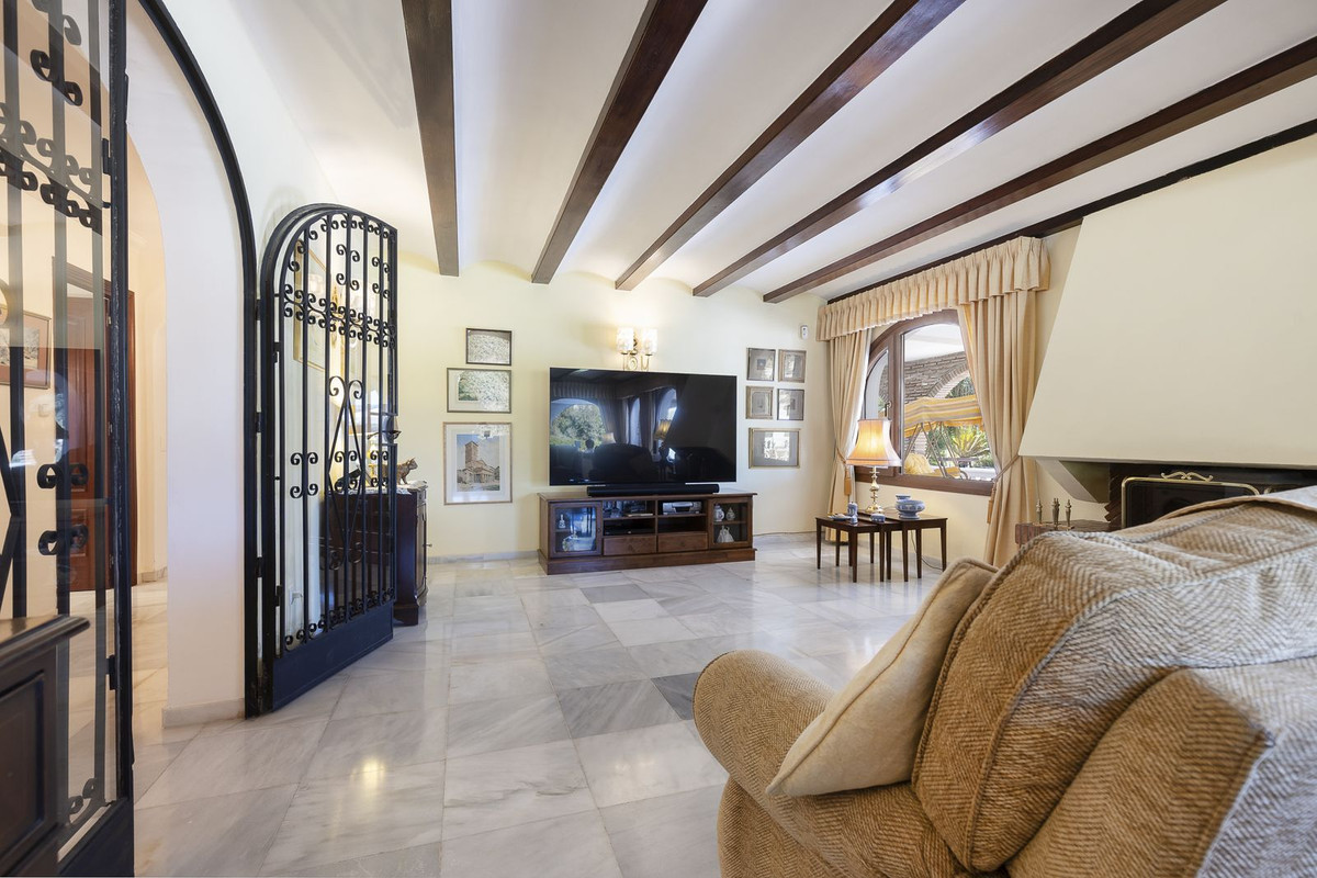 4 Bed, 3 Bath, HouseFor Sale, Coin, Malaga