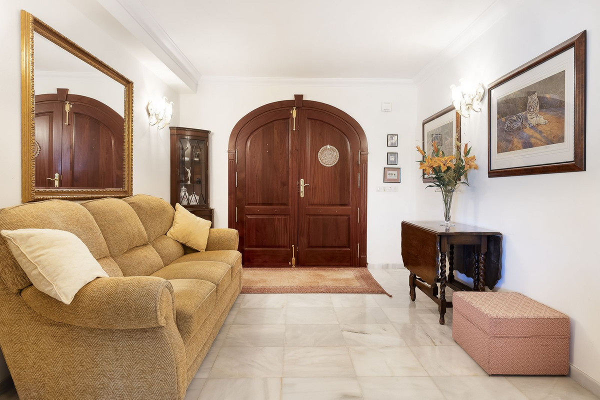 4 Bed, 3 Bath, HouseFor Sale, Coin, Malaga