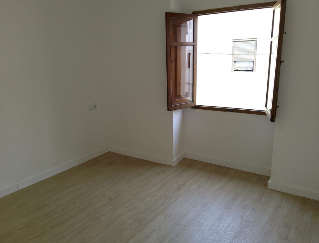 4 Bed, 2 Bath, HouseFor Sale, Oliva, Valencia, 46780