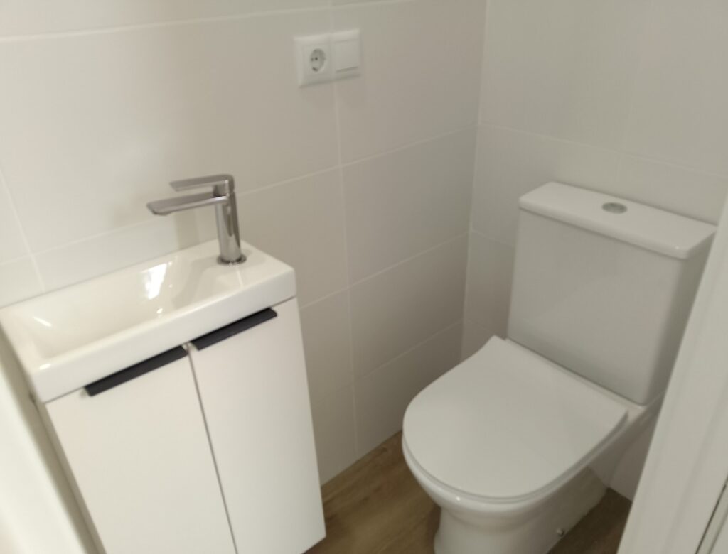 4 Bed, 2 Bath, HouseFor Sale, Oliva, Valencia, 46780