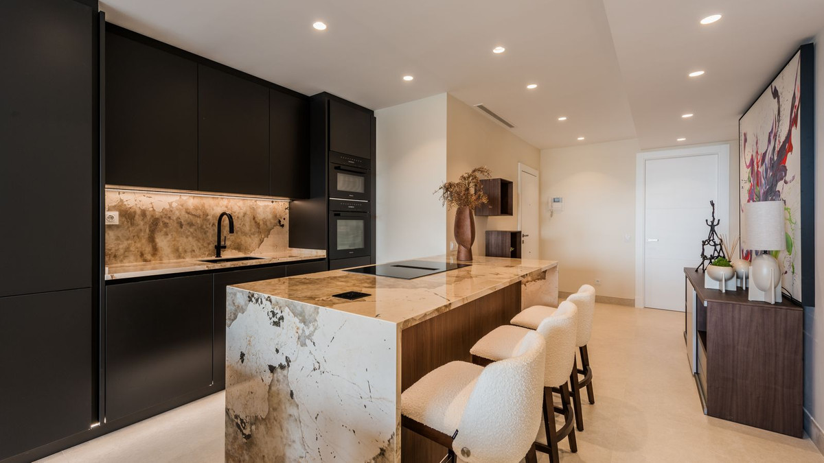 3 Bed, 2 Bath, ApartmentFor Sale, Estepona, Malaga 3 Bed, 2 Bath, ApartmentFor Sale, Estepona, Malaga