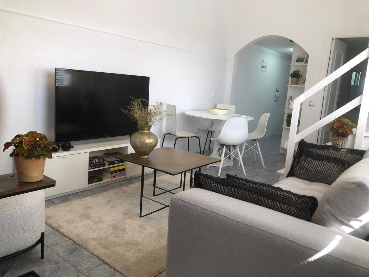 2 Bed, 1 Bath, ApartmentFor Sale, Estepona, Malaga