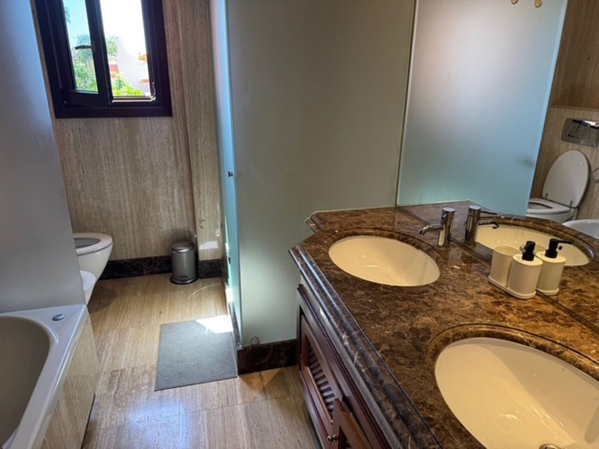 2 Bed, 2 Bath, ApartmentFor Sale, New Golden Mile, Malaga 2 Bed, 2 Bath, ApartmentFor Sale, New Golden Mile, Malaga