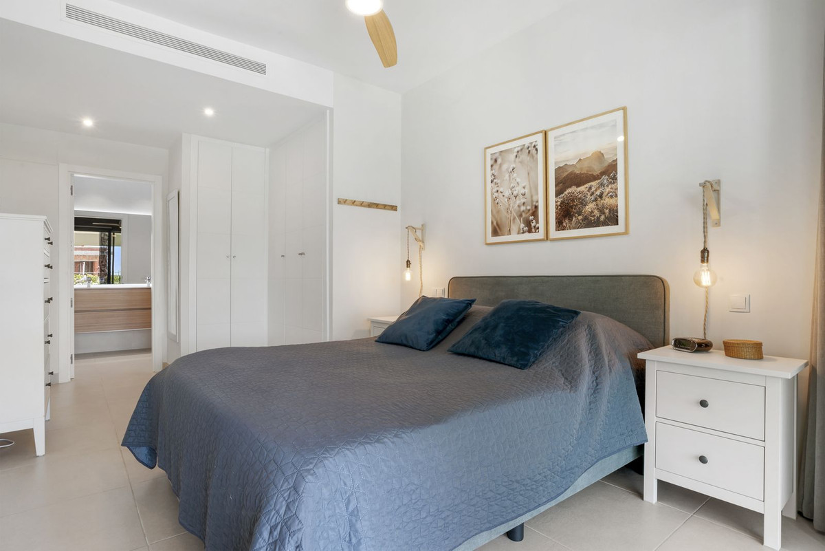 2 Bed, 2 Bath, ApartmentFor Sale, Estepona, Malaga 2 Bed, 2 Bath, ApartmentFor Sale, Estepona, Malaga