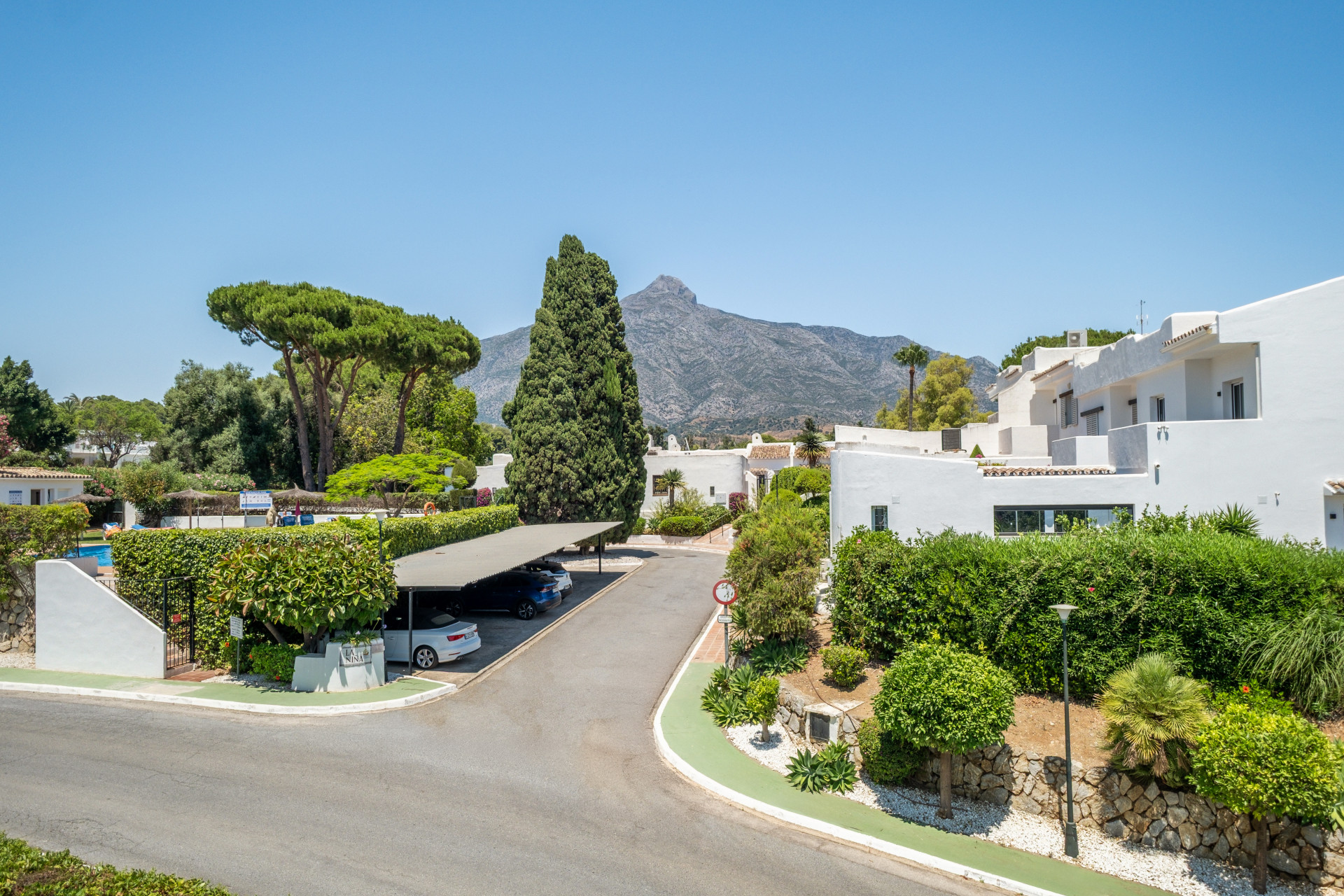 4 Bed, 5 Bath, HouseFor Sale, Marbella, Malaga