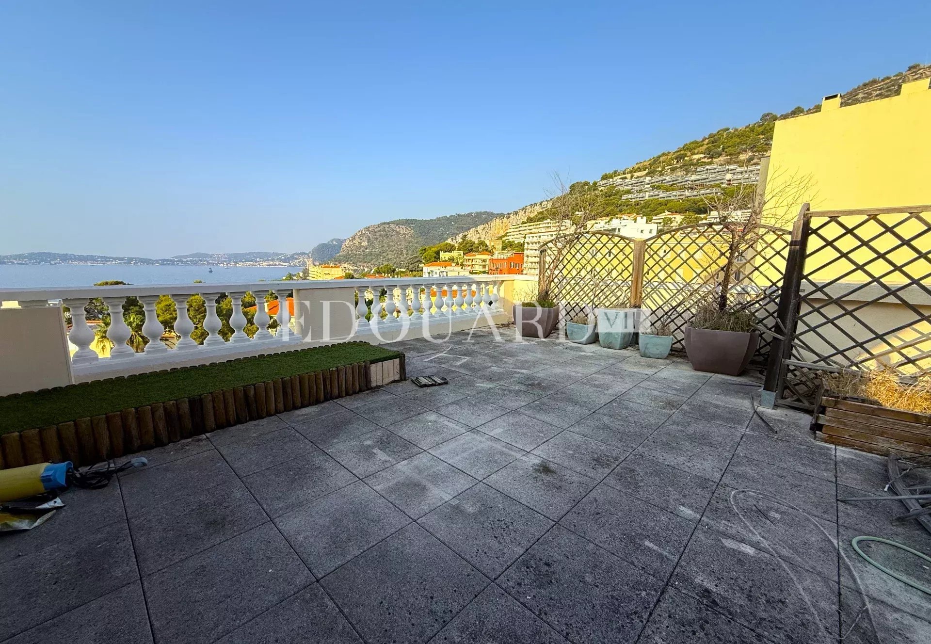 3 Bed, 2 Bath, ApartmentFor Sale, Cap-d'Ail, Alpes-Maritimes