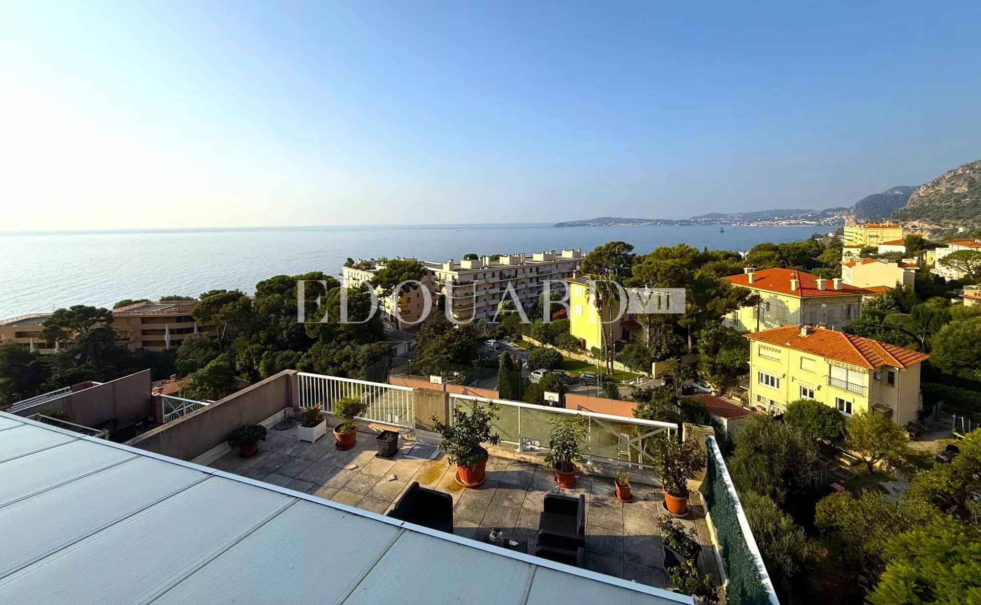 3 Bed, 2 Bath, ApartmentFor Sale, Cap-d'Ail, Alpes-Maritimes