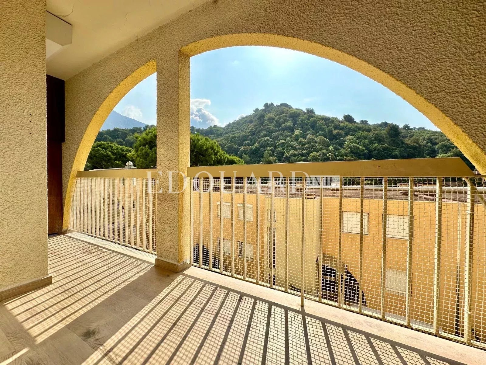 3 Bed, 1 Bath, ApartmentFor Sale, Menton, Alpes-Maritimes