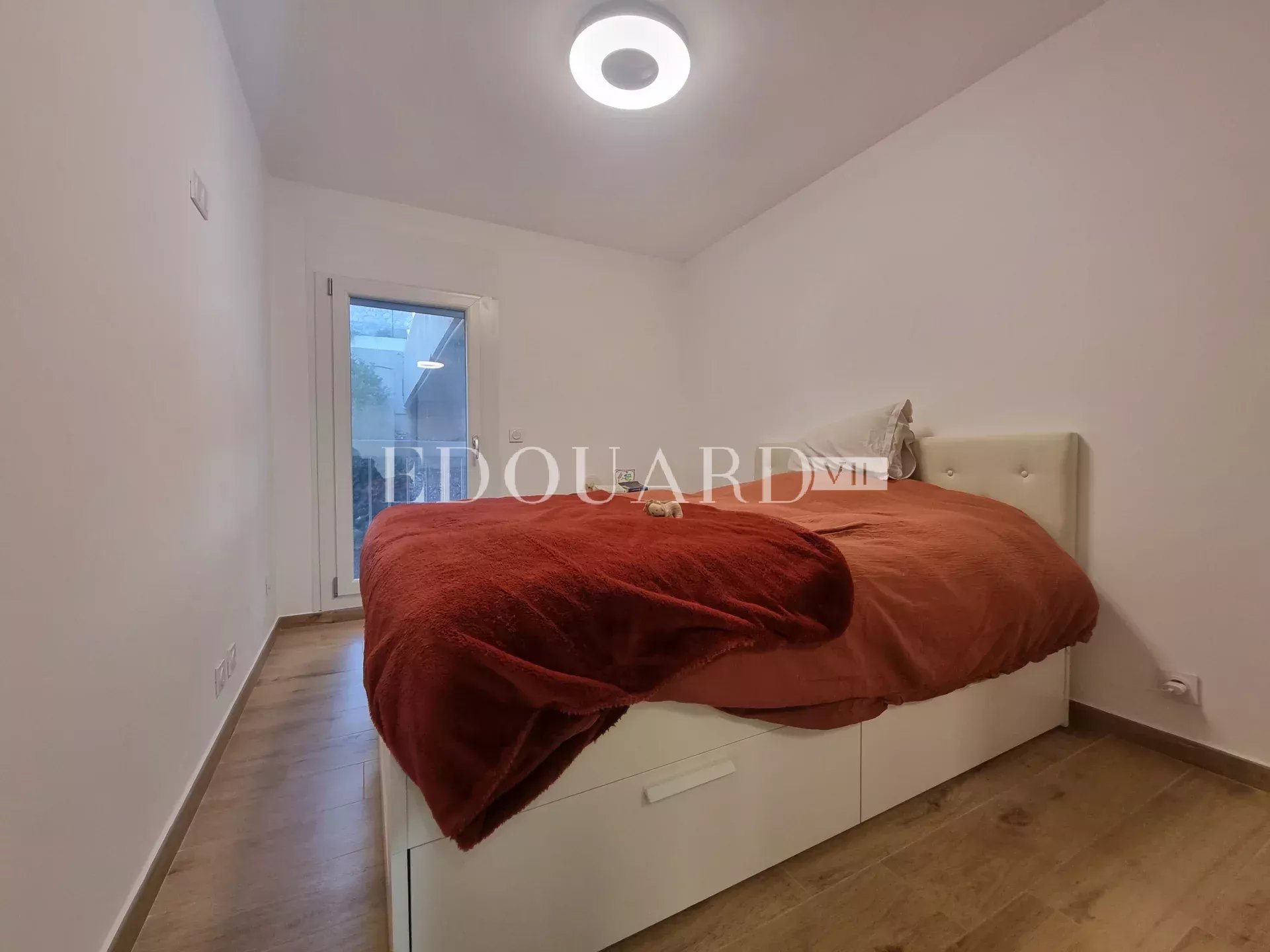 3 Bed, 1 Bath, ApartmentFor Sale, Menton, Alpes-Maritimes