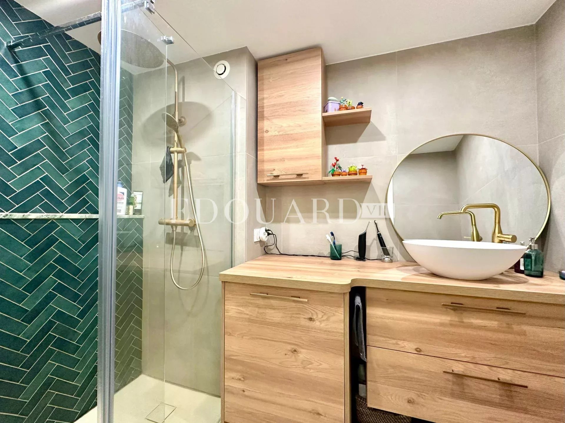 3 Bed, 1 Bath, ApartmentFor Sale, Menton, Alpes-Maritimes