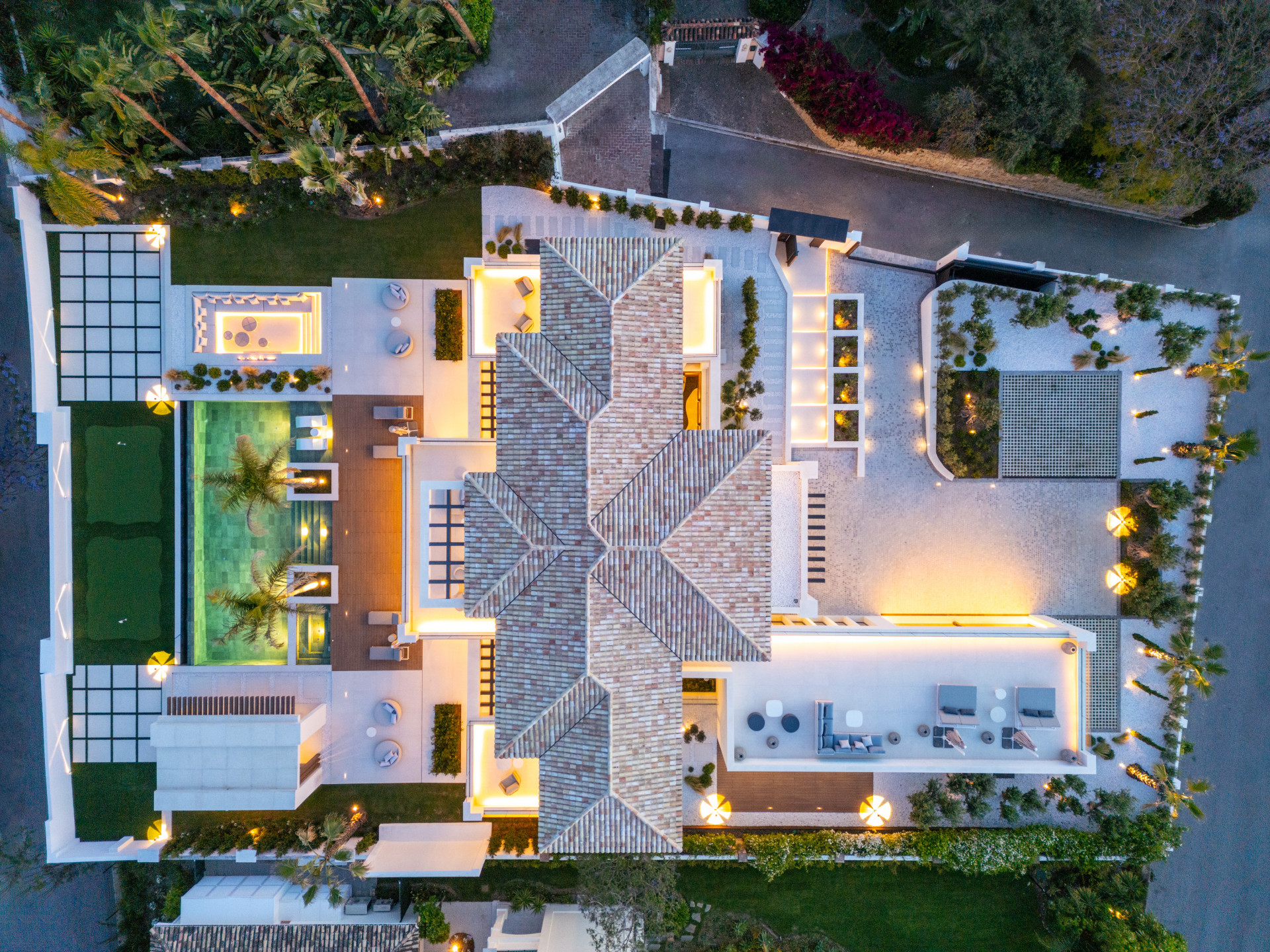 7 Bed, 7 Bath, HouseFor Sale, Benahavis, Malaga 7 Bed, 7 Bath, HouseFor Sale, Benahavis, Malaga