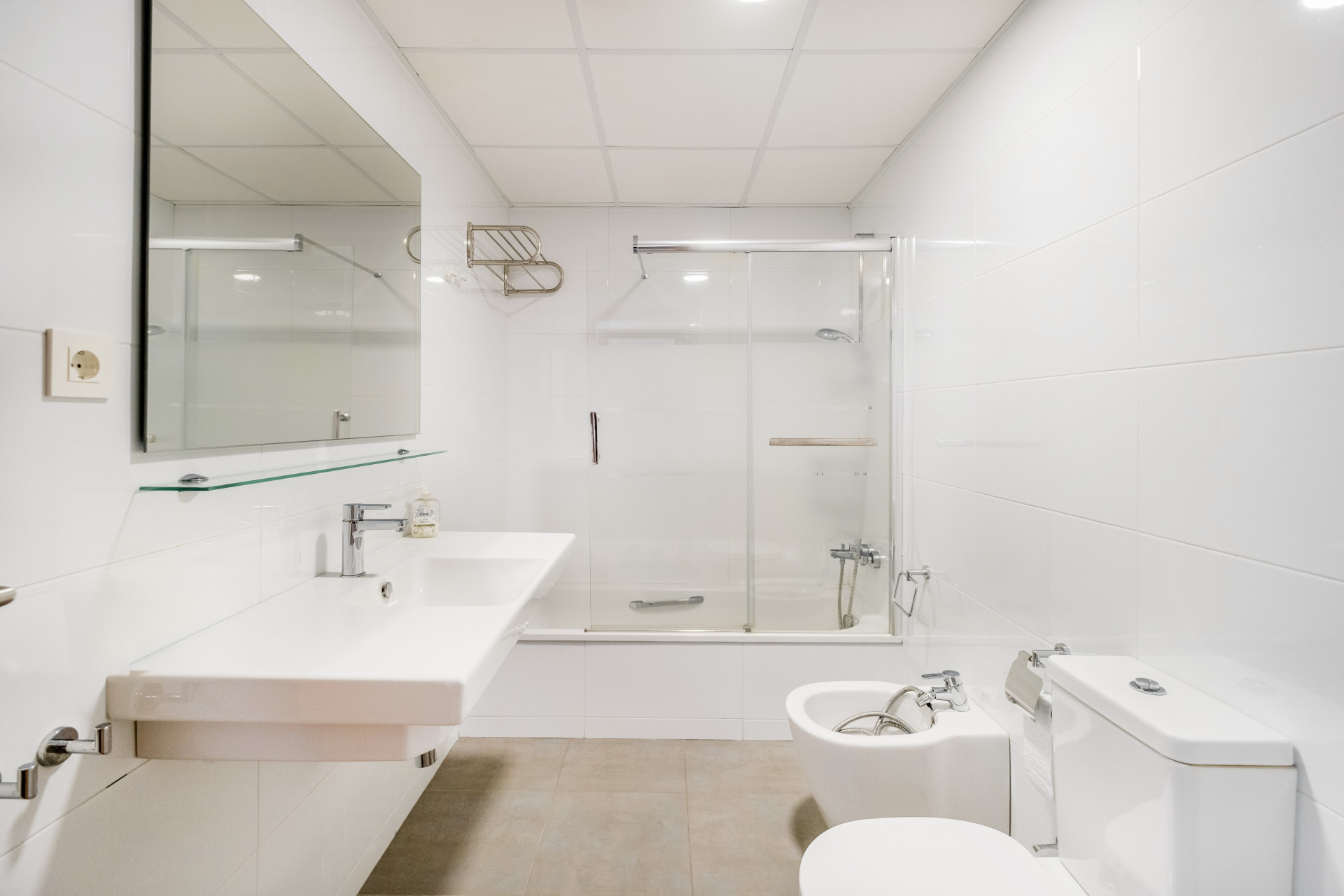 3 Bed, 2 Bath, ApartmentFor Sale, Fuengirola, Malaga 3 Bed, 2 Bath, ApartmentFor Sale, Fuengirola, Malaga