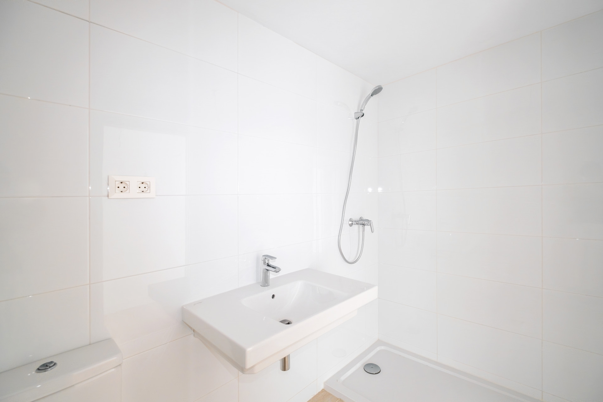 4 Bed, 2 Bath, ApartmentFor Sale, Fuengirola, Malaga 4 Bed, 2 Bath, ApartmentFor Sale, Fuengirola, Malaga