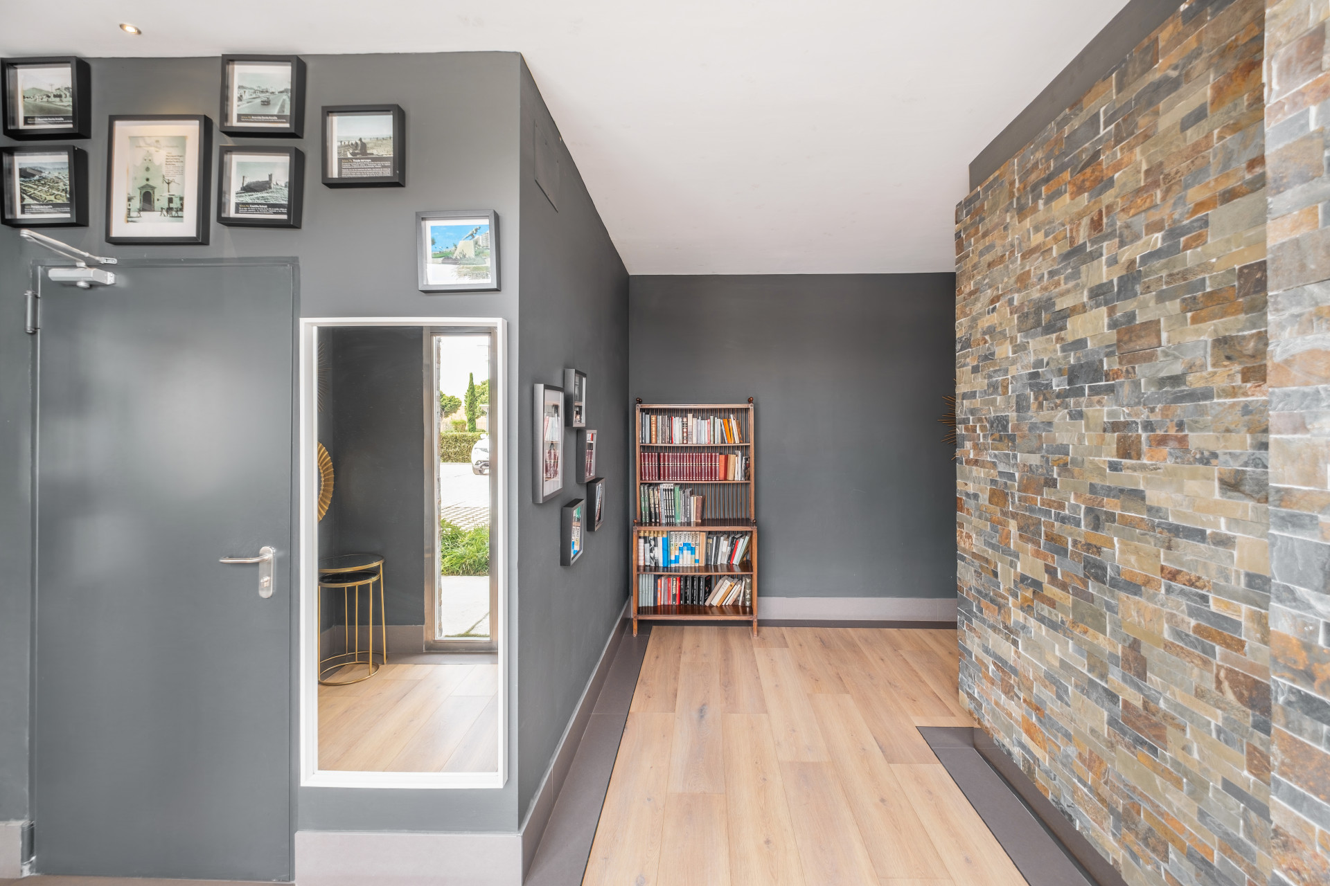 4 Bed, 2 Bath, ApartmentFor Sale, Fuengirola, Malaga 4 Bed, 2 Bath, ApartmentFor Sale, Fuengirola, Malaga