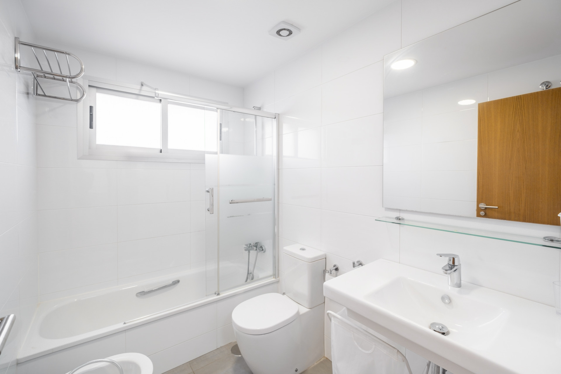 3 Bed, 2 Bath, ApartmentFor Sale, Fuengirola, Malaga 3 Bed, 2 Bath, ApartmentFor Sale, Fuengirola, Malaga