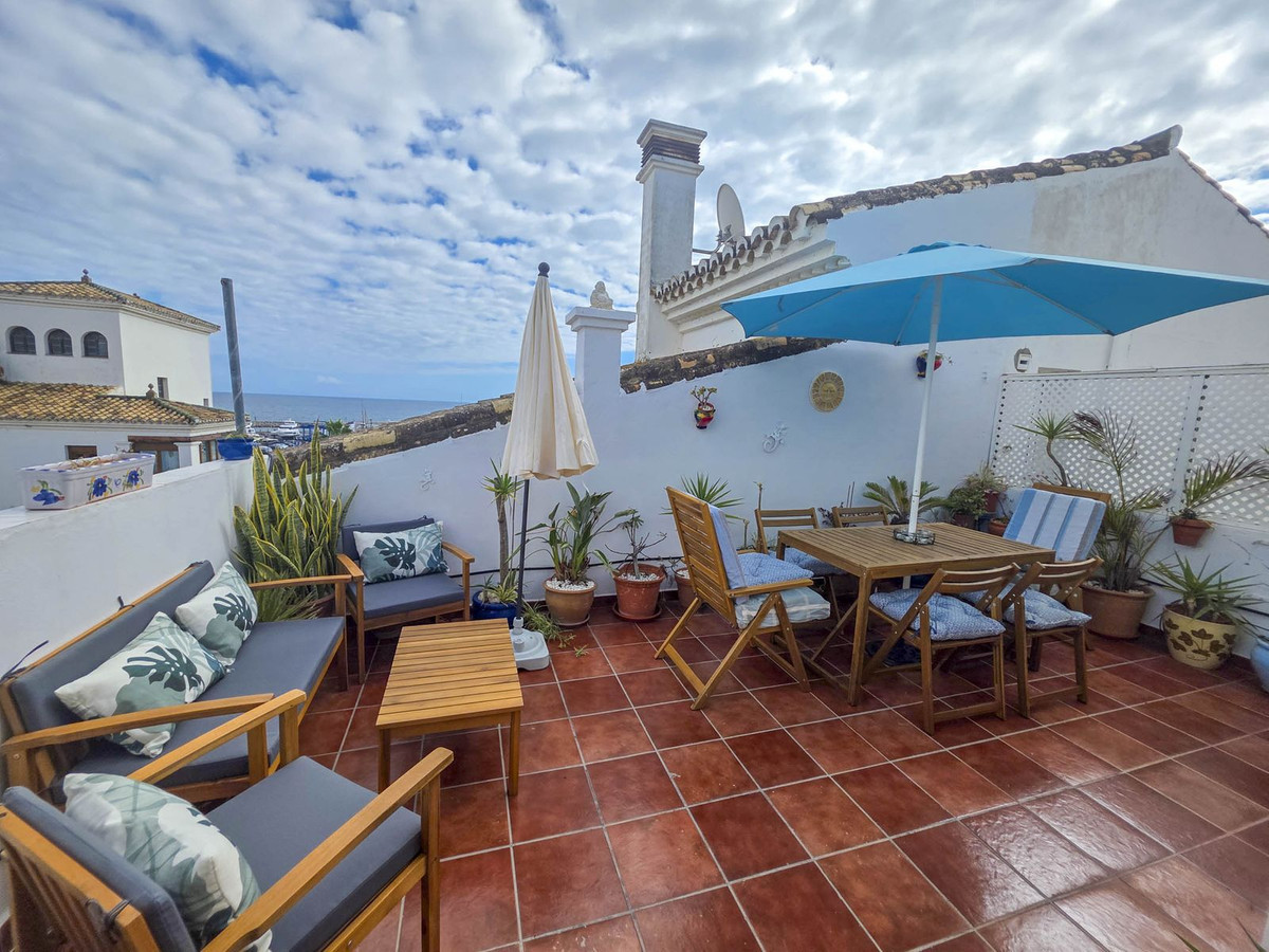 2 Bed, 2 Bath, ApartmentFor Sale, La Duquesa, Malaga 2 Bed, 2 Bath, ApartmentFor Sale, La Duquesa, Malaga