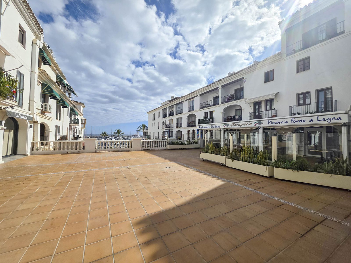 2 Bed, 2 Bath, ApartmentFor Sale, La Duquesa, Malaga 2 Bed, 2 Bath, ApartmentFor Sale, La Duquesa, Malaga