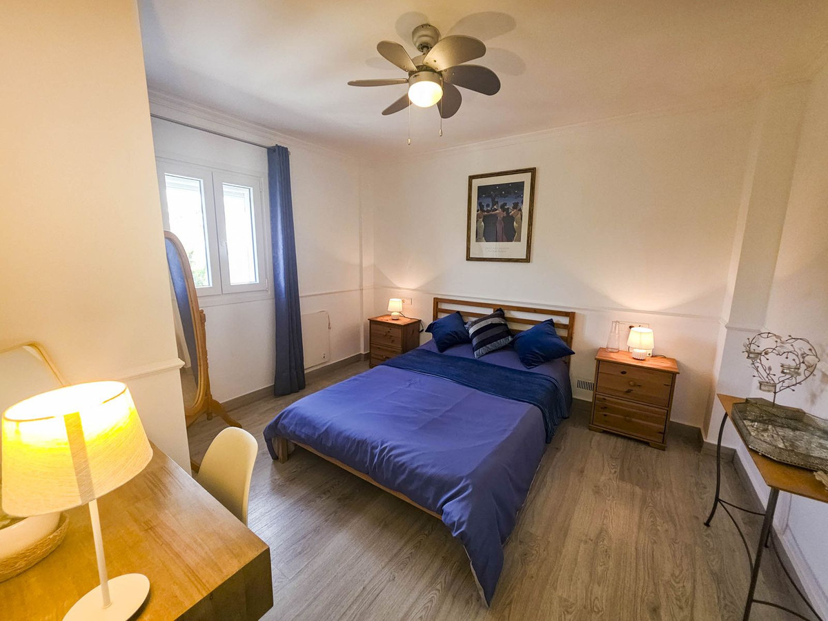 2 Bed, 2 Bath, ApartmentFor Sale, La Duquesa, Malaga 2 Bed, 2 Bath, ApartmentFor Sale, La Duquesa, Malaga