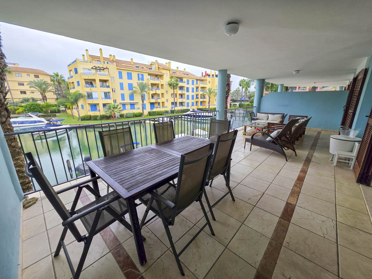 3 Bed, 2 Bath, ApartmentFor Sale, Sotogrande Marina, Cadiz 3 Bed, 2 Bath, ApartmentFor Sale, Sotogrande Marina, Cadiz