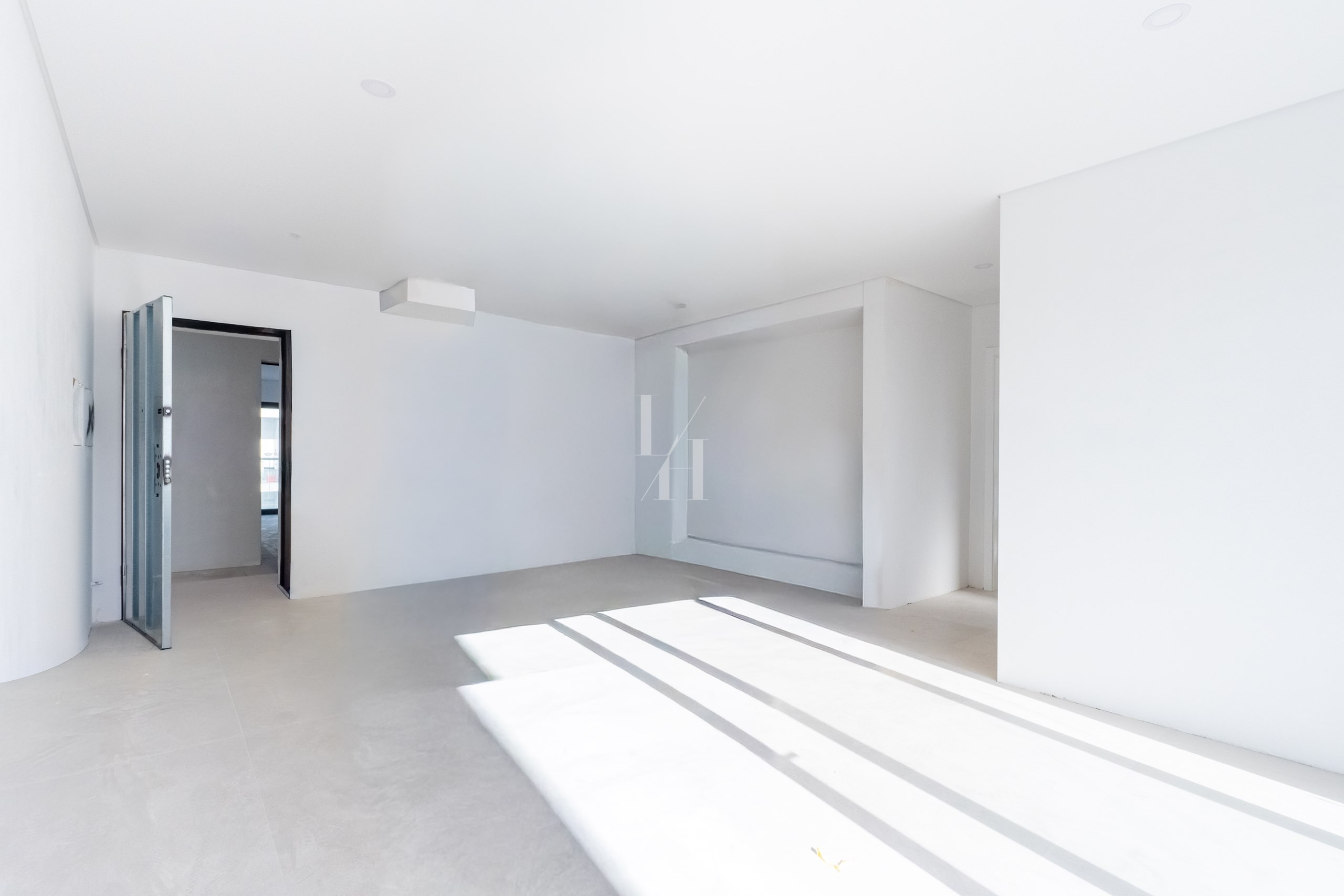 1 Bed, 1 Bath, ApartmentFor Sale, Quarteira, Loulé, Faro, 8125-153