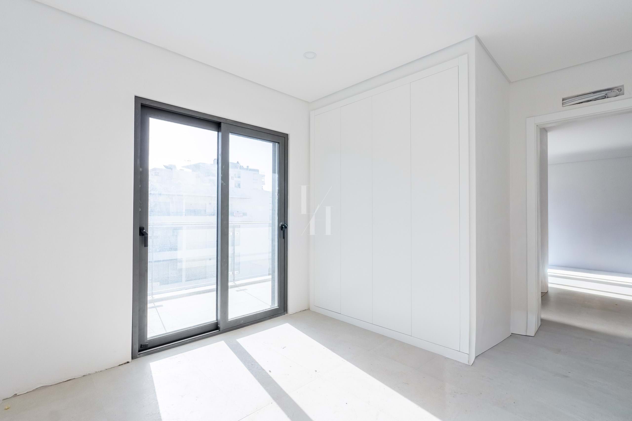 1 Bed, 1 Bath, ApartmentFor Sale, Quarteira, Loulé, Faro, 8125-153 1 Bed, 1 Bath, ApartmentFor Sale, Quarteira, Loulé, Faro, 8125-153