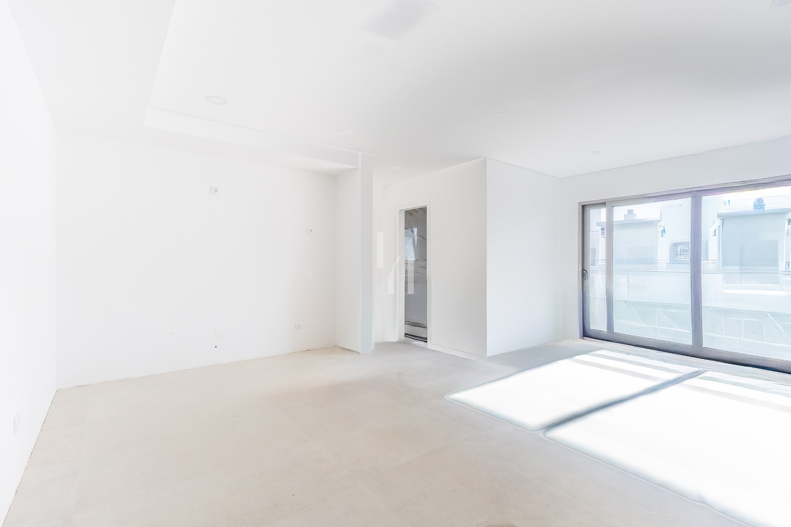 1 Bed, 1 Bath, ApartmentFor Sale, Quarteira, Loulé, Faro, 8125-153 1 Bed, 1 Bath, ApartmentFor Sale, Quarteira, Loulé, Faro, 8125-153